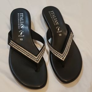NWOT Italian Shoemakers Black  Sandals Size 10